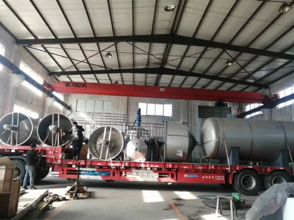 煙臺(tái)紙漿攪拌罐、儲(chǔ)存槽、平臺(tái)發(fā)貨